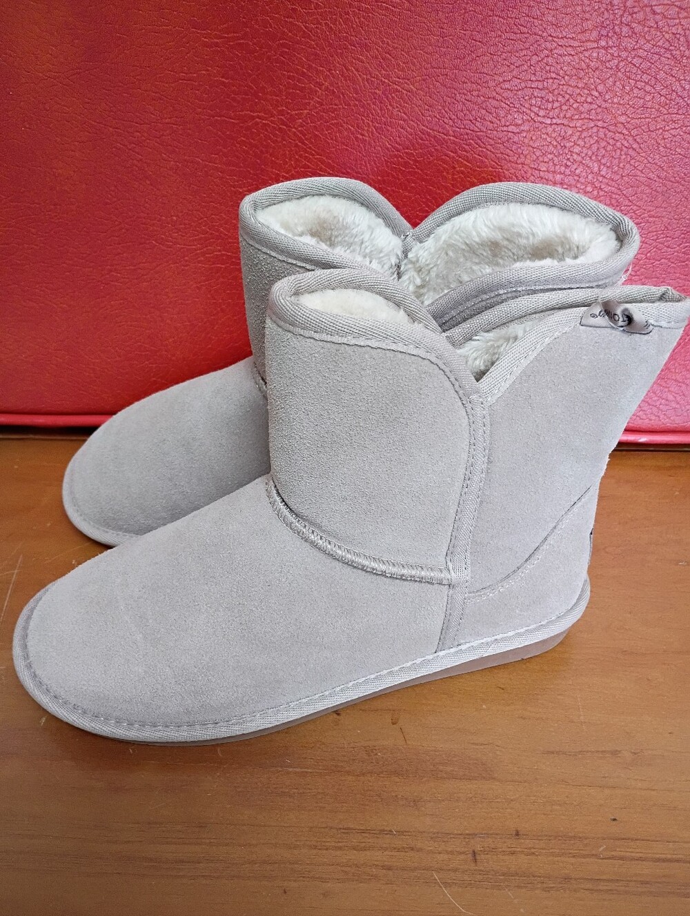 Minnetonka Taupe Suede Faux Fur Lined‎ Ankle Boots Women 8